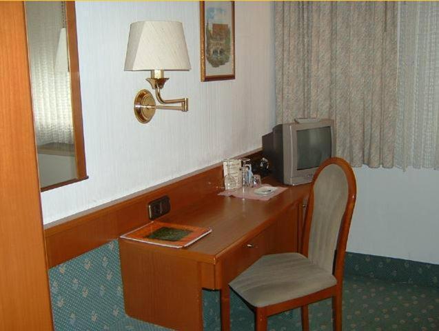 Hotel Luga Nuremberg Номер фото